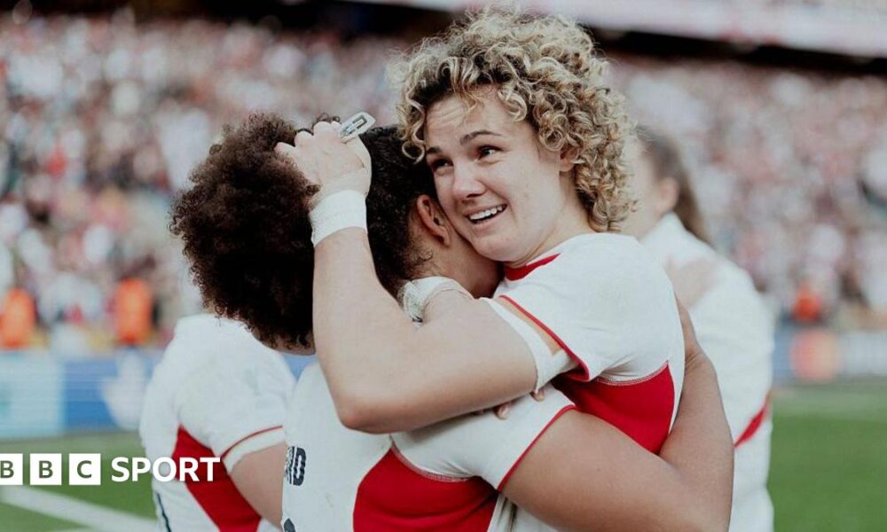 Ellie Kildunne hugging Tatyana Heard at full-time of the World Cup final