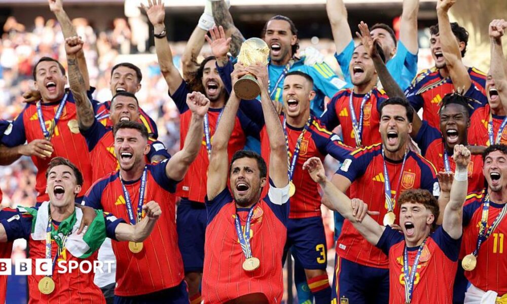 Spain celebrate winning the  men's World Cup
