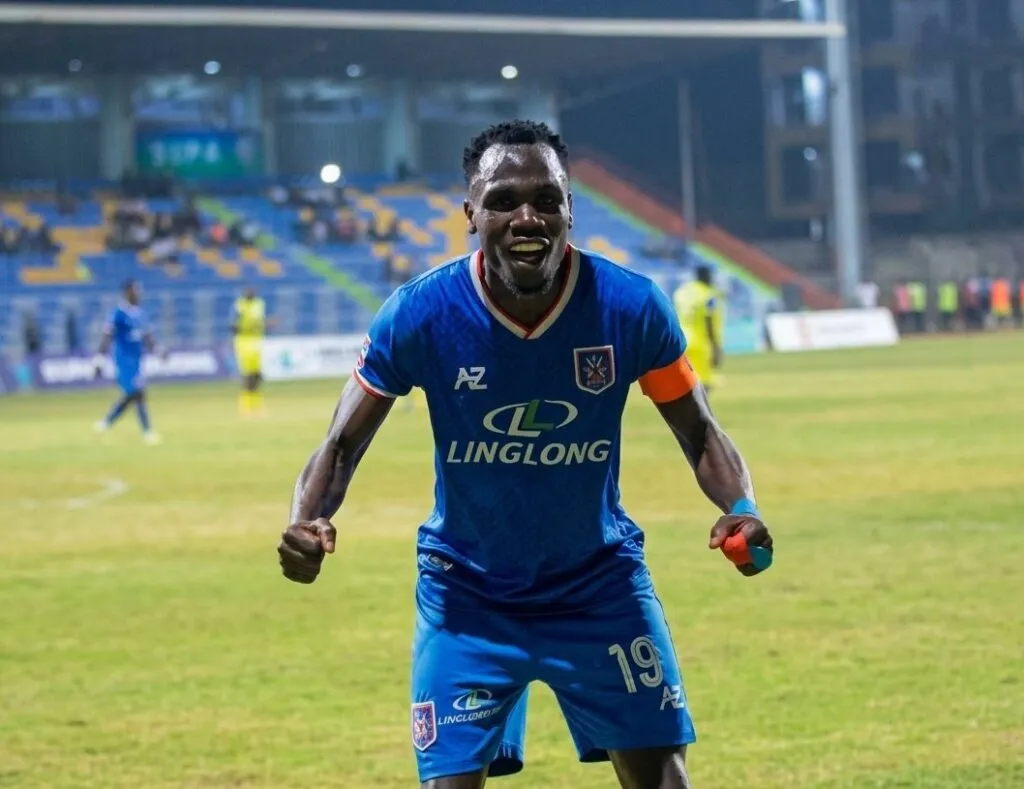 Ssemugera completes transfer to Kitara FC
