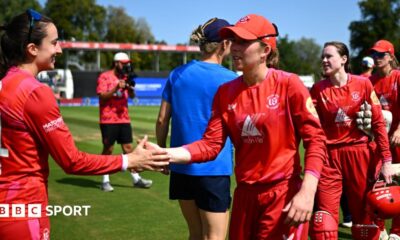 Welsh Fire women shake hands after their final game in 2026