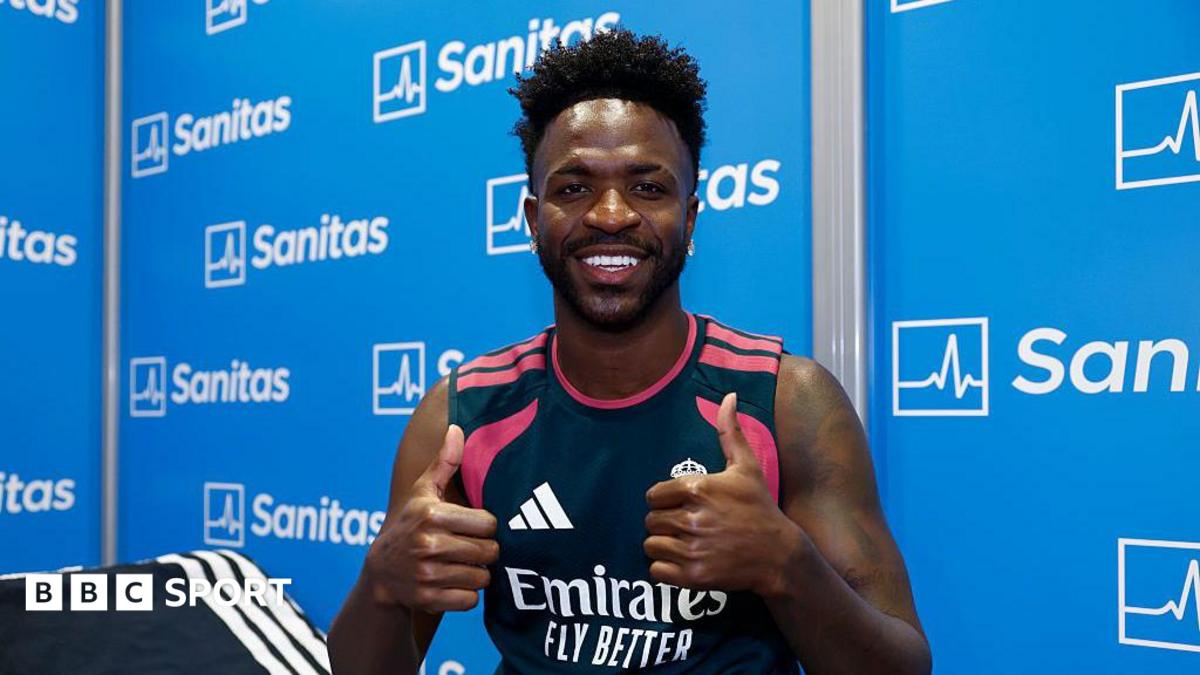 Vinicius Junior returned to Real Madrid on Monday to undergo his pre-season medical following Brazil's World Cup campaign
