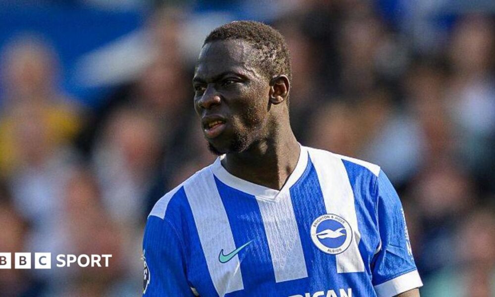 Yankuba Minteh pictured during a Brighton match