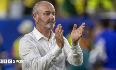 Steve Clarke and his players applaud Scotland's fans